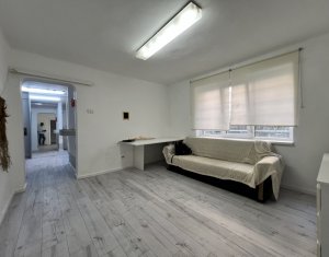 Spatiu parter 54mp 2 incaperi, birouri sau locuinta, zona spitalul Stanca 