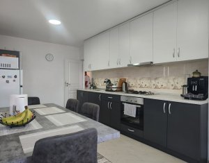 House 6 rooms for sale in Apahida