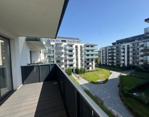 Studio modern, 41 mp + balcon, zona semicentrala