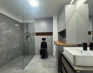 Studio modern, 41 mp + balcon, zona semicentrala