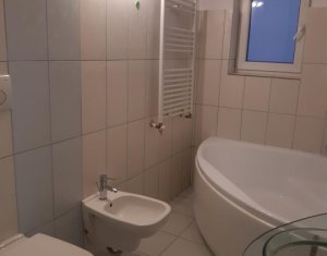 Apartament cu 2 camere, parcare , Floresti, strada Florilor