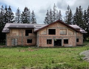 Teren intravilan generos în Râșca – 4.851 mp