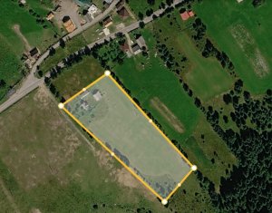 Teren intravilan 10.600 mp la intrarea în Râșca