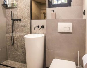 Appartement 3 chambres à louer dans Cluj-napoca, zone Centru