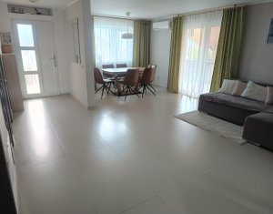 Maison 3 chambres à vendre dans Sannicoara