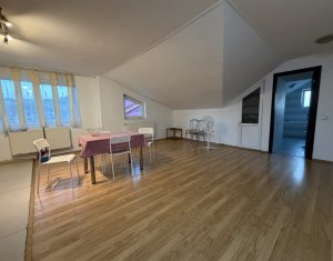 Apartment 3 rooms for rent in Floresti