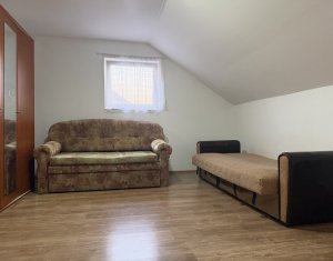 Apartment 3 rooms for rent in Floresti
