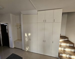 Ház 6 szobák kiadó on Cluj-napoca, Zóna Europa