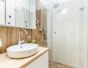Appartement 5 chambres à louer dans Cluj-napoca, zone Plopilor