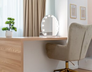 Appartement 5 chambres à louer dans Cluj-napoca, zone Plopilor