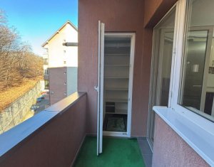 Appartement 3 chambres à vendre dans Cluj-napoca, zone Manastur