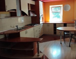 , 75m2 dans Cluj-napoca, zone Plopilor