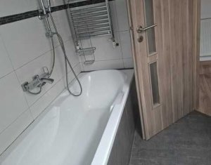 Appartement 3 chambres à louer dans Floresti