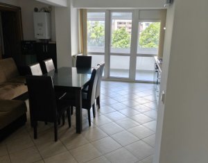 Appartement 4 chambres à louer dans Cluj-napoca, zone Marasti
