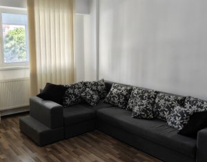 Appartement 4 chambres à louer dans Cluj-napoca, zone Marasti
