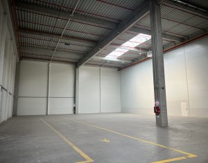Spatiu logistic 2200mp, H=11m, ISU, curte generoasa, 5 usi, parc Nervia