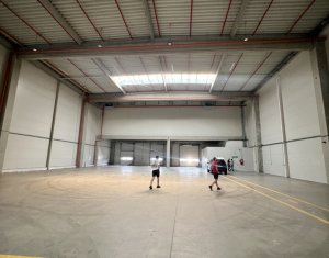 Spatiu logistic 2200mp, H=11m, ISU, curte generoasa, 5 usi, parc Nervia