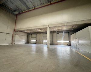 Spatiu logistic 2200mp, H=11m, ISU, curte generoasa, 5 usi, parc Nervia