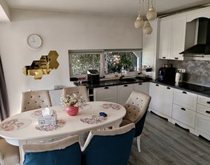 Maison 4 chambres à vendre dans Baciu