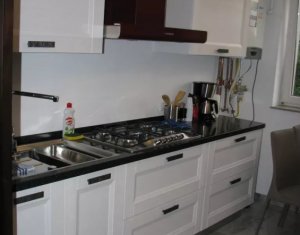 Appartement 3 chambres à louer dans Cluj-napoca, zone Zorilor