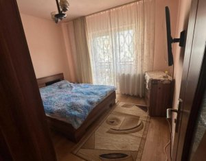 Appartement 4 chambres à vendre dans Cluj-napoca, zone Marasti