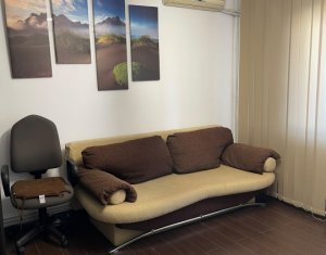 Appartement 4 chambres à louer dans Cluj-napoca, zone Plopilor