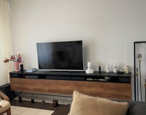 Appartement 4 chambres à louer dans Cluj-napoca, zone Plopilor