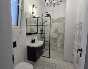 Appartement 3 chambres à louer dans Cluj-napoca, zone Marasti
