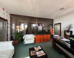 Appartement 4 chambres à vendre dans Cluj-napoca, zone Iris