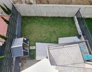 Maison 4 chambres à vendre dans Cluj-napoca, zone Manastur