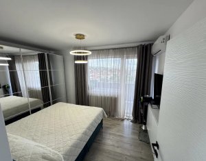 Appartement 3 chambres à vendre dans Cluj-napoca, zone Dambul Rotund