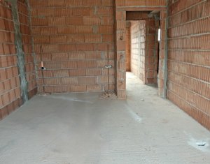 Maison 4 chambres à vendre dans Baciu