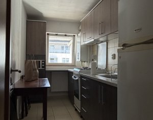 Apartament o camera, decomandat, cartier Zorilor