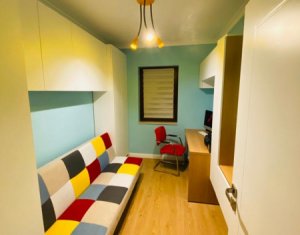 Appartement 4 chambres à vendre dans Cluj-napoca, zone Manastur