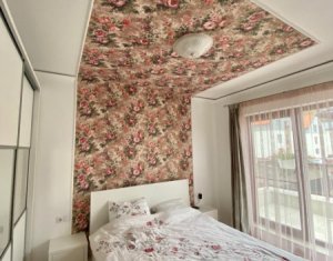 Appartement 4 chambres à vendre dans Cluj-napoca, zone Manastur