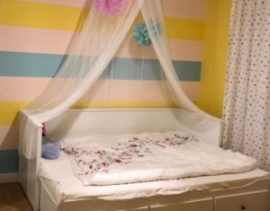 Appartement 4 chambres à vendre dans Cluj-napoca, zone Manastur