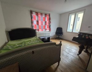 , 70m2 dans Cluj-napoca, zone Bulgaria