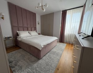 Appartement 4 chambres à vendre dans Cluj-napoca, zone Manastur