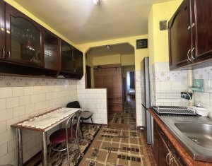 Lakás 3 szobák kiadó on Cluj-napoca, Zóna Manastur