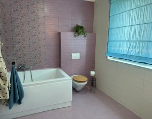 Maison 6 chambres à louer dans Cluj-napoca, zone Andrei Muresanu