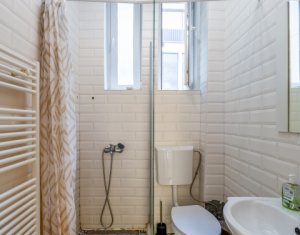 Appartement 3 chambres à vendre dans Cluj-napoca, zone Centru