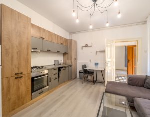 Appartement 3 chambres à vendre dans Cluj-napoca, zone Centru
