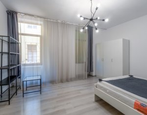 Appartement 3 chambres à vendre dans Cluj-napoca, zone Centru