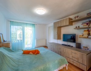 Vanzare casa individuala, spatioasa in Gruia teren 657 mp, zona linistita