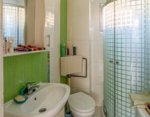 Vanzare casa individuala, spatioasa in Gruia teren 657 mp, zona linistita