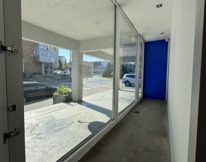 Spatiu comercial parter, piata Zorilor, vad intens 