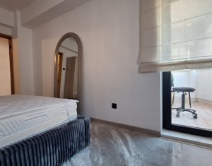Inchiriere 3 camere Pta Cipariu, prima inchiriere
