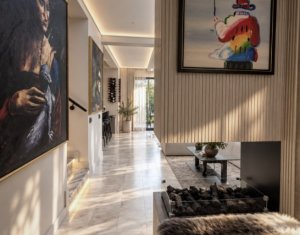 Casa  individuala, 5 camere, ultramoderna, ultrafinisata, la cheie, Sub Coasta