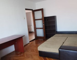 Apartament de vanzare, 3 camere, balcon, Gheorgheni