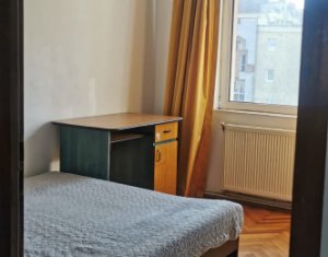 Apartament de vanzare, 3 camere, balcon, Gheorgheni
